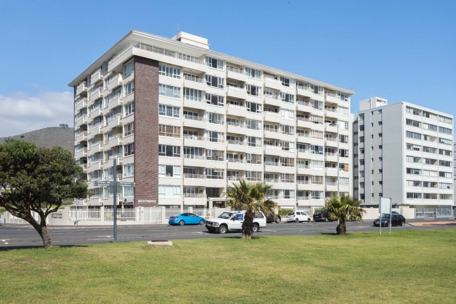 To Let 3 Bedroom Property for Rent in Mouille Point Western Cape